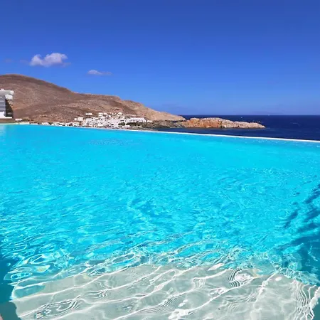 Villa Folegandros Seafront