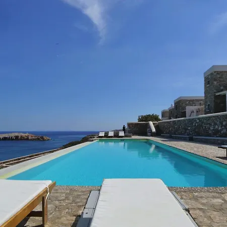 Folegandros Seafront Villa