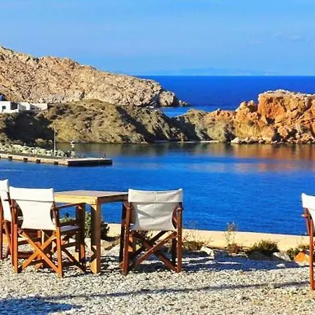 Folegandros Seafront Villa