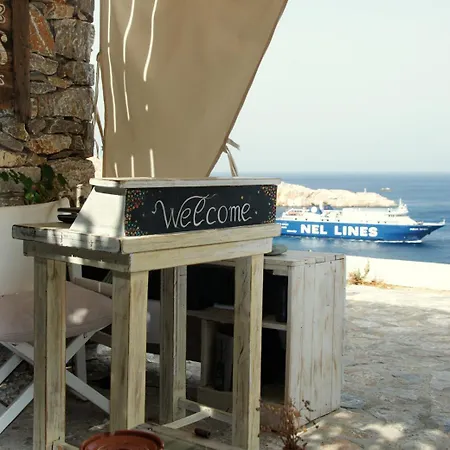 Villa Folegandros Seafront *