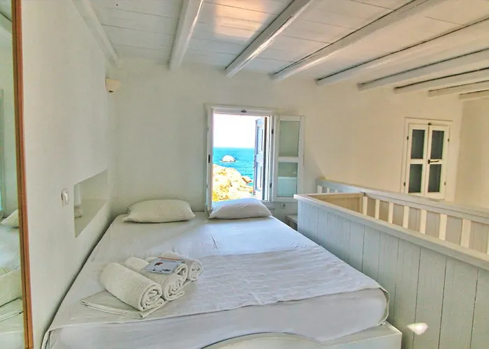 Folegandros Seafront Villa Karavostasis (Folegandros)