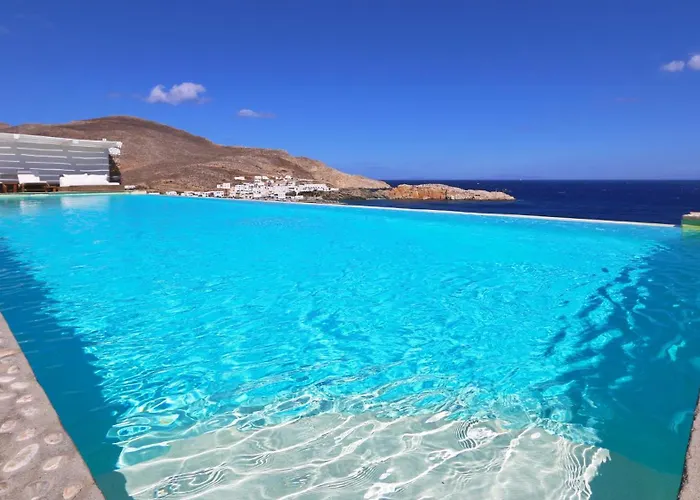 Villa Folegandros Seafront