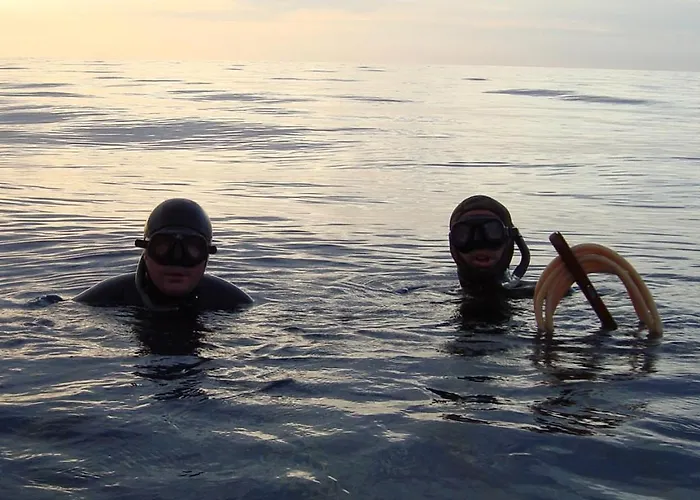 Folegandros Seafront * Karavostasis (Folegandros)